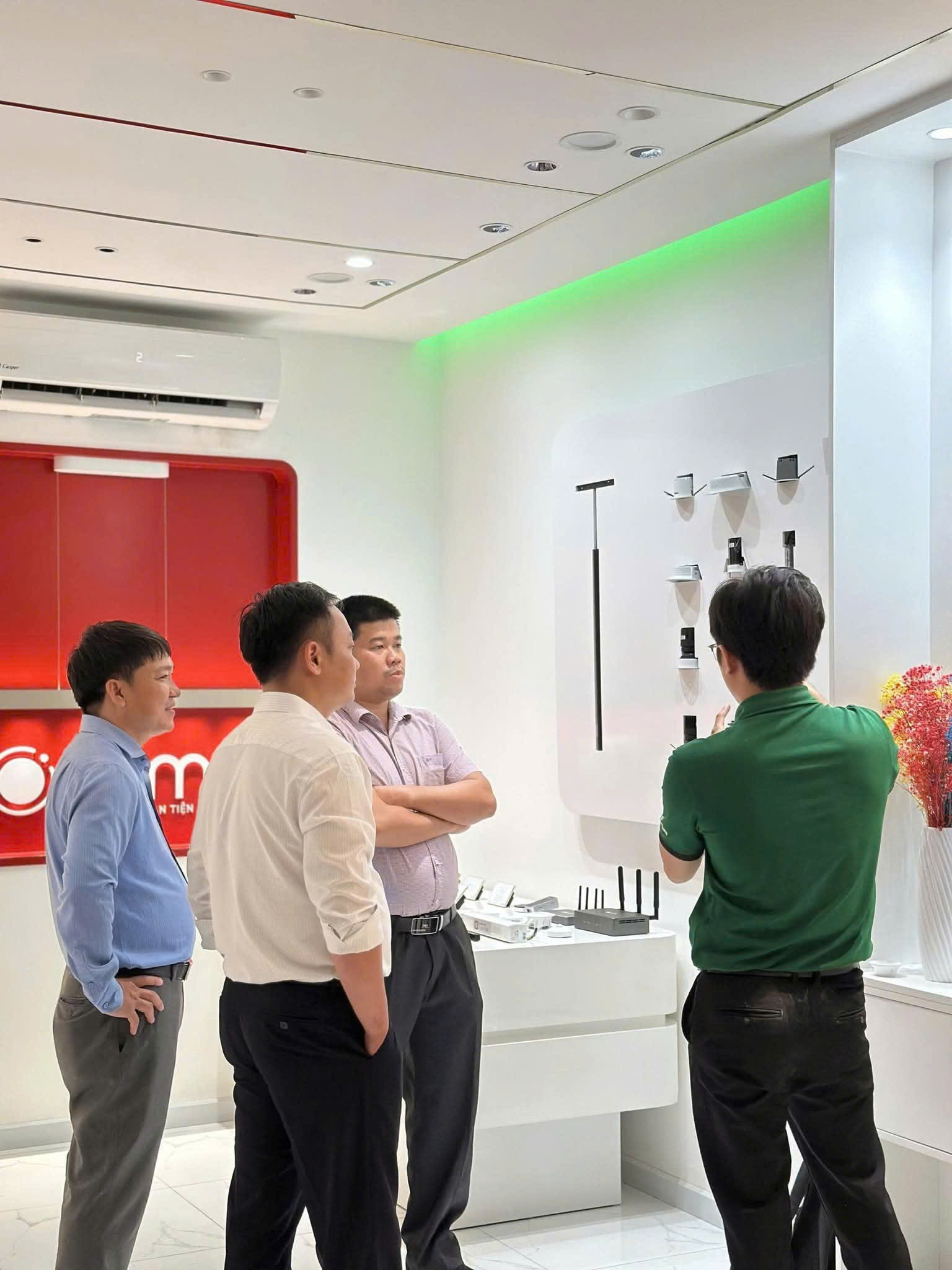 Hình ảnh cam kết và đồng hành cùng đối tác 12